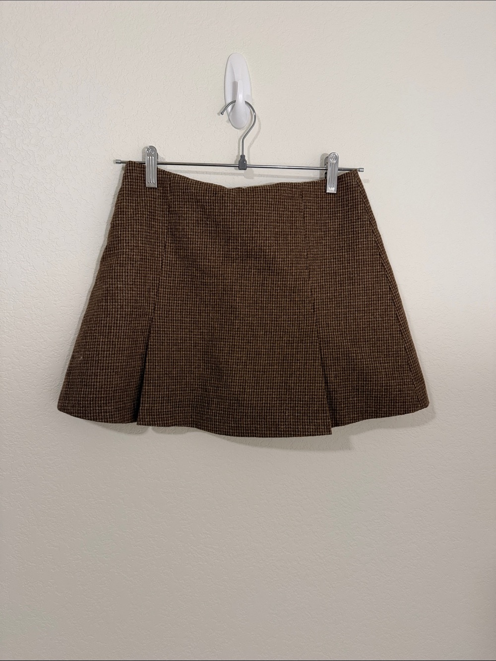 ASTR Pleated Skort - Picture 5 of 5